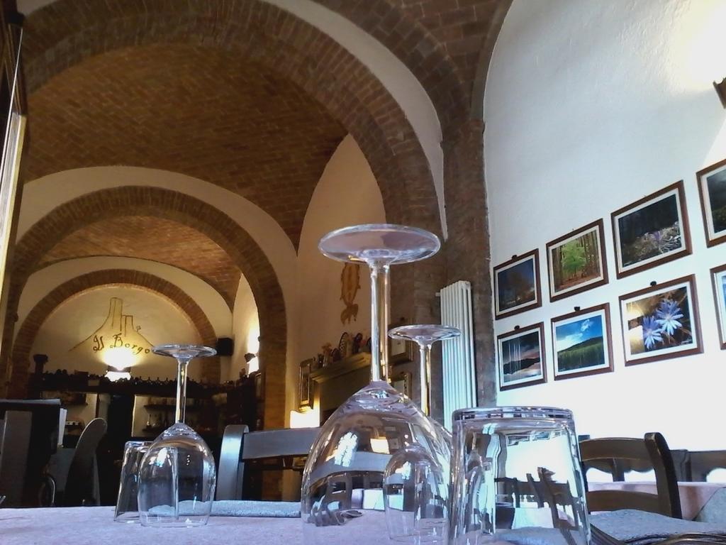 Cisterna Nel Borgo 호텔 카스틸리오니도르시아 외부 사진